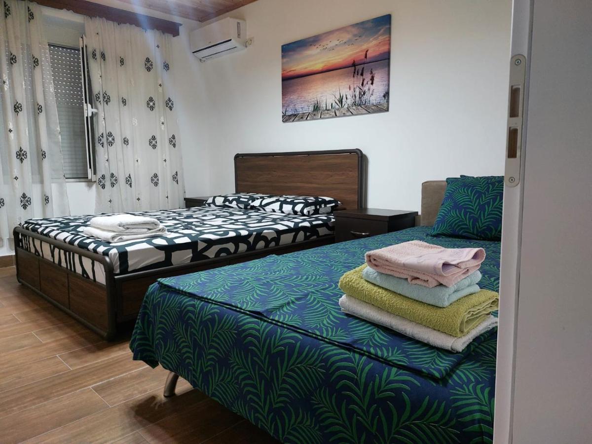 Herta Apartment Berat Luaran gambar