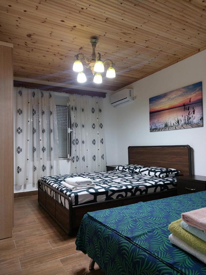 Herta Apartment Berat Luaran gambar